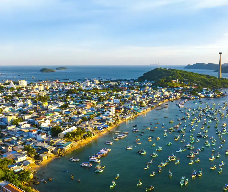Biển Nam đảo Phú Quốc gần Hòn Thơm
